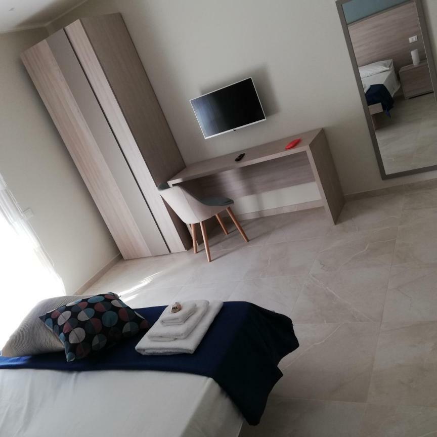 Casa Bandiera Сиракуза Екстериор снимка